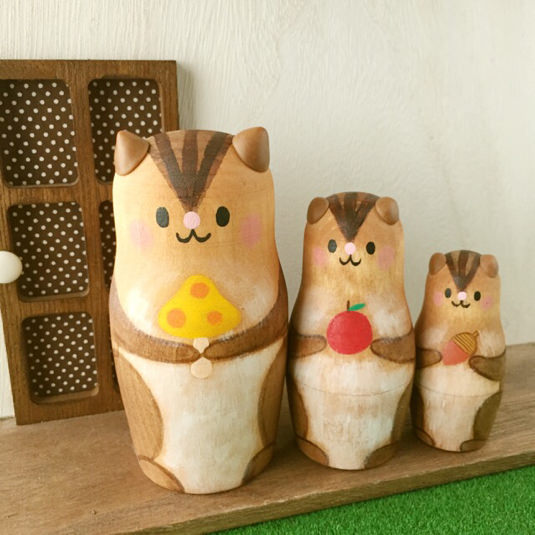 T・kotto シマリスマトリョーシカ♪森の小さな食いしん坊